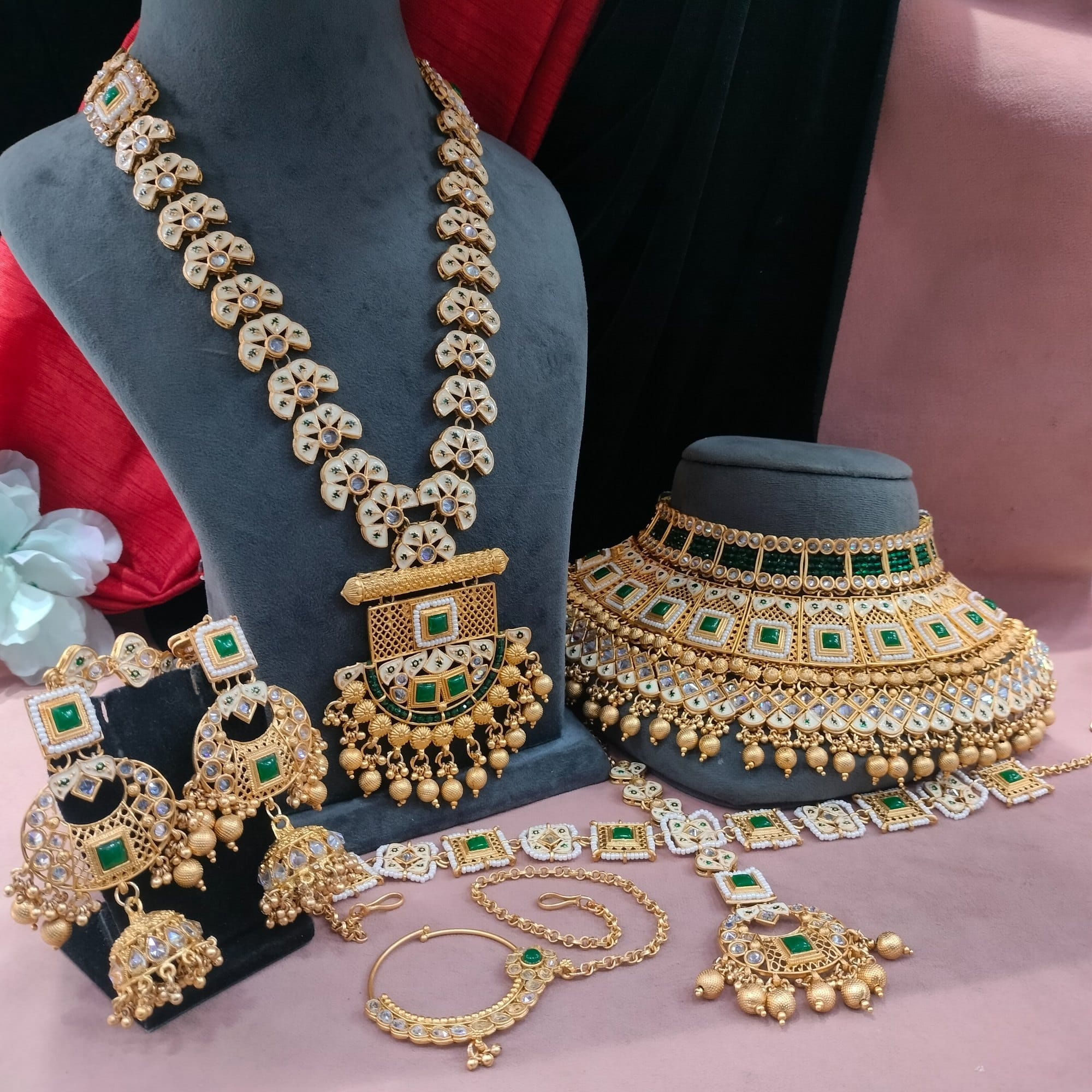 Diamond necklaces for gift – Perfect Diamond Necklaces for Gift at London Diamond Online